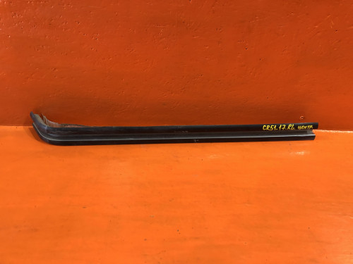 Направляющая двери TOYOTA LITE ACE NOAH *R4*/*R5* 68304-28040