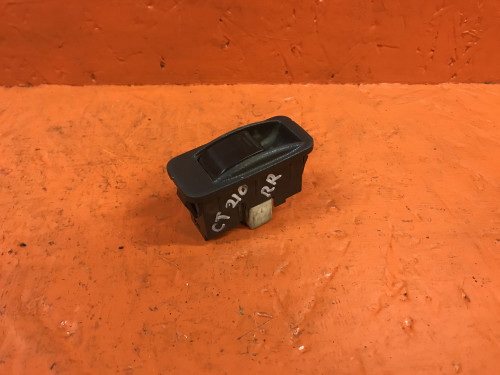 Кнопка стеклоподъемника задняя правая TOYOTA CARINA *T21*