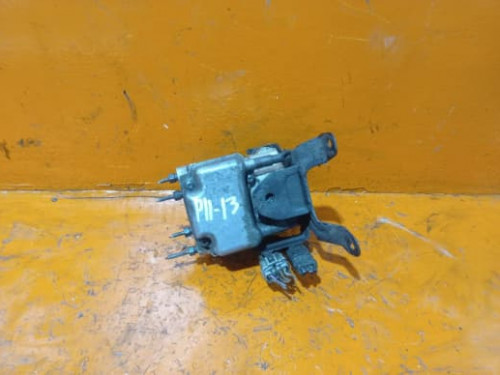 Блок ABS NISSAN PRIMERA *P11 476003J325