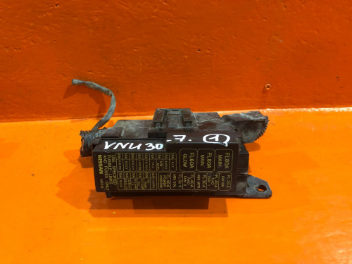 Блок предохранителей подкапотный NISSAN PRESAGE *U30 2523665F10