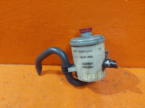 Бачок гидроусилителя руля HONDA DOMANI MA* 53701-SR3-951