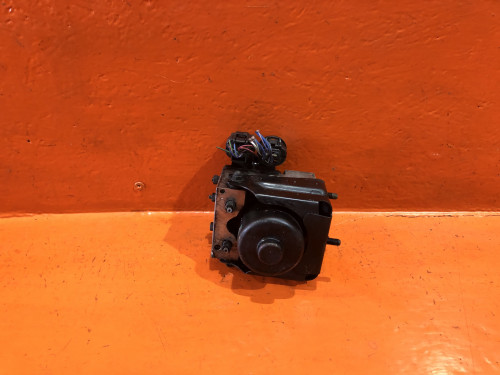 Блок ABS TOYOTA LITE ACE NOAH *R4*/*R5* 44050-28020