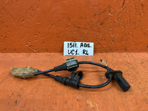 Датчик ABS задний левый HONDA INSPIRE UC1