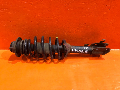 Стойка передняя правая TOYOTA DUET