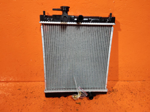 Радиатор двигателя NISSAN MARCH *K11 NDN1118