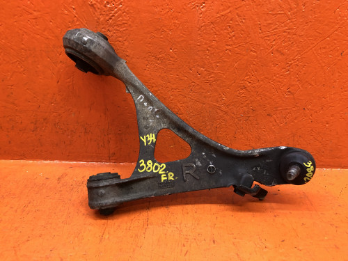 Рычаг передний правый NISSAN CEDRIC Y34