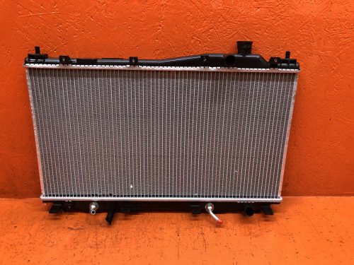 Радиатор двигателя HONDA CIVIC ES*|EN2 LG-19010-PLM-A51