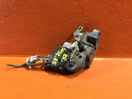 Замок двери задней правой TOYOTA CAMRY SV30 69050-32170