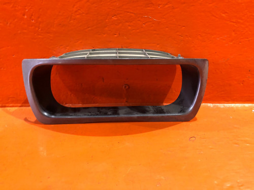 Консоль под щиток приборов TOYOTA DUET