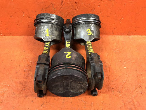 Поршень с шатуном NISSAN SUNNY *B14