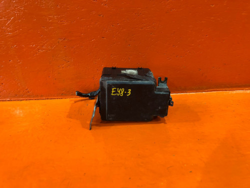 Блок предохранителей подкапотный HONDA PARTNER EY* 38250-S05-961