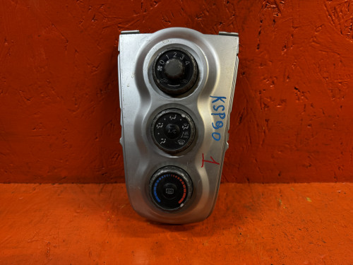 Блок управления климат-контролем TOYOTA VITZ *CP9* 55406-52120