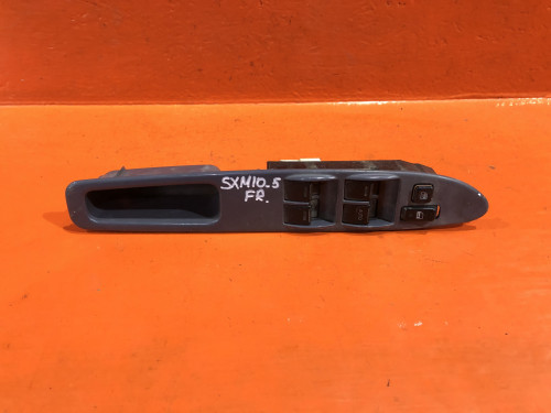 Блок управления стеклоподъемниками TOYOTA IPSUM CXM10G|SXM10G|SXM15G 84820-44010