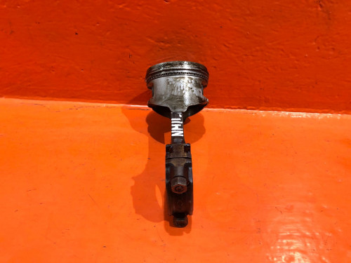 Поршень с шатуном NISSAN PRAIRIE (M11) 1988-1994 12100D1712