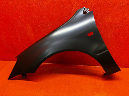 Крыло переднее левое MITSUBISHI LANCER CS* MB10067AL