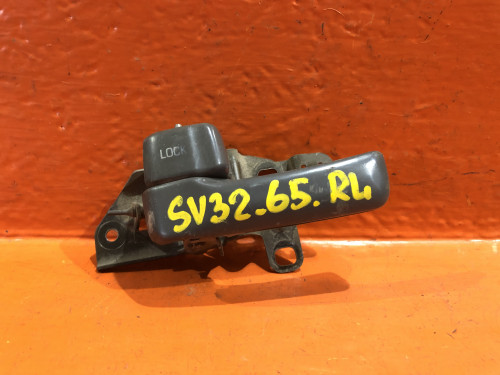 Ручка двери задней левой салонная TOYOTA CAMRY SV30 69206-32070-02