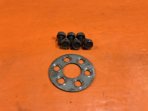 Болт маховика NISSAN BASSARA U30 1231505E00