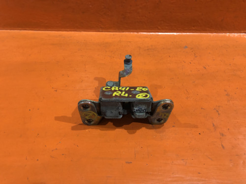 Замок двери задней левой TOYOTA LITE ACE NOAH *R4*/*R5* 69380-28040