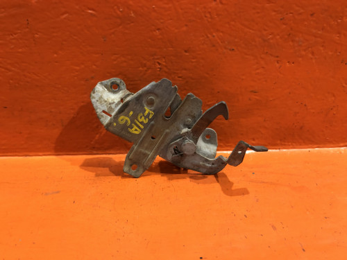 Замок капота MITSUBISHI DIAMANTE F3*/F4* MR169681