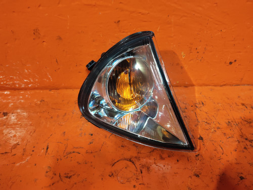 Габарит правый TOYOTA AVENSIS 1997-2003  NLC8216