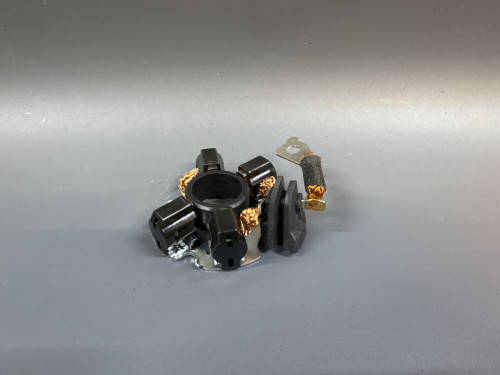 Щеткодержатель стартера HYUNDAI ELANTRA 2011-2015 ST1400005