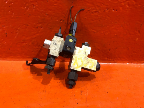 Распределитель тормозной JEEP GRAND CHEROKEE 1992-1999