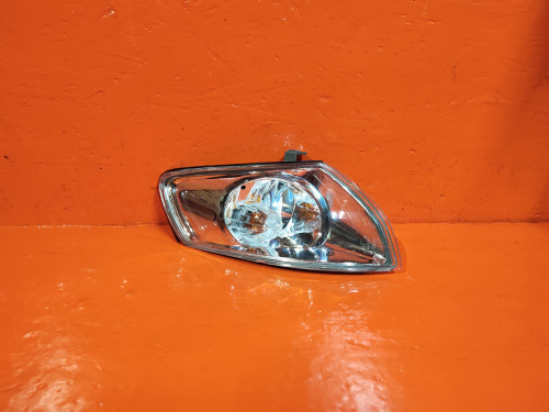 Габарит правый MAZDA CAPELLA GF8P| GFEP| GFER| GW5R| GW8W| GWER| GWEW 2161547RAE