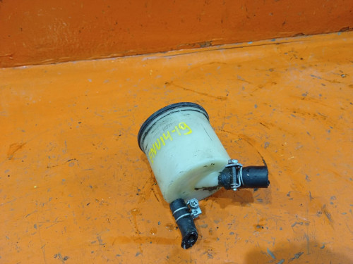 Бачок гидроусилителя руля NISSAN BASSARA U30 491800M000