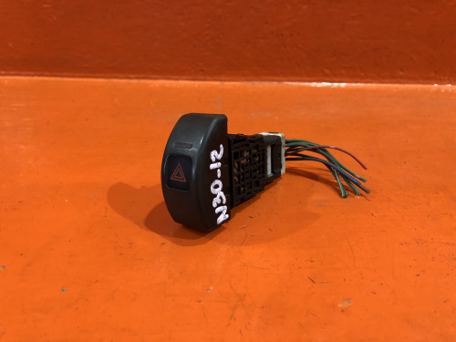 Кнопка аварийной сигнализации NISSAN RNESSA 25290-5V000