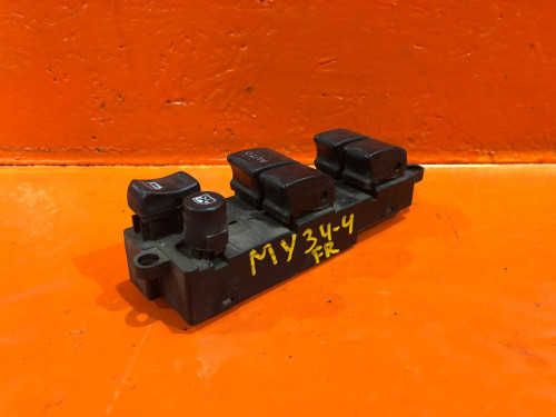 Блок управления стеклоподъемниками NISSAN CEDRIC Y34 25401AG000