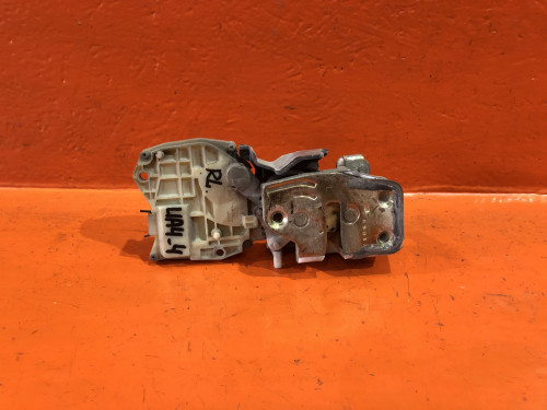 Замок двери задней левой HONDA INSPIRE/SABER UA4/5 72650-S0K-J02