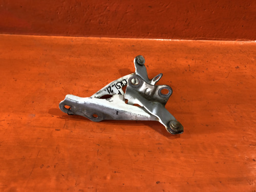 Петля капота правая TOYOTA LITE ACE NOAH *R4*/*R5* 53410-28010