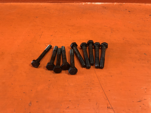 Болт бугеля коленвала NISSAN PRESAGE *U30 12293-01M00