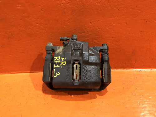 Суппорт тормозной передний правый HONDA STEPWGN RF1/2 45018-SS0-A00
