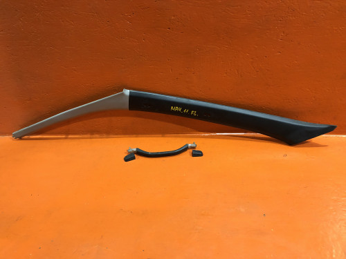 Накладка передней левой стойки кузова HONDA DOMANI MA* 84151-ST0-000ZA