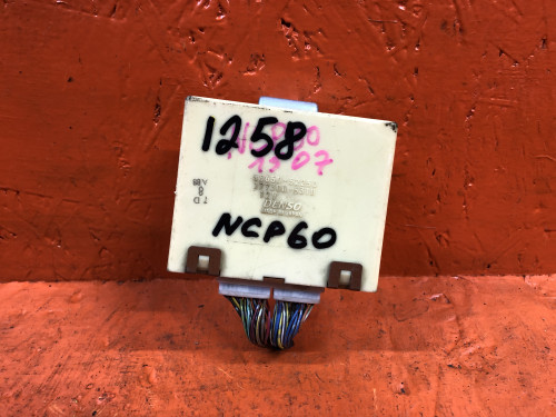 Блок управления климат-контролем TOYOTA FUNCARGO 88650-52250