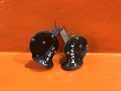 Сигнал звуковой MITSUBISHI CHARIOT N3*/N4* MB530845