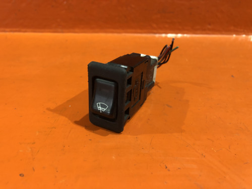 Кнопка обогрева заднего стекла NISSAN AD Y11 253500V010