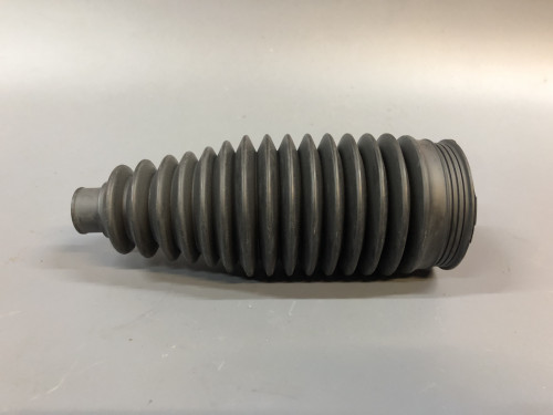 Пыльник рулевой рейки TOYOTA ALLEX/RUNX *E12* 131017