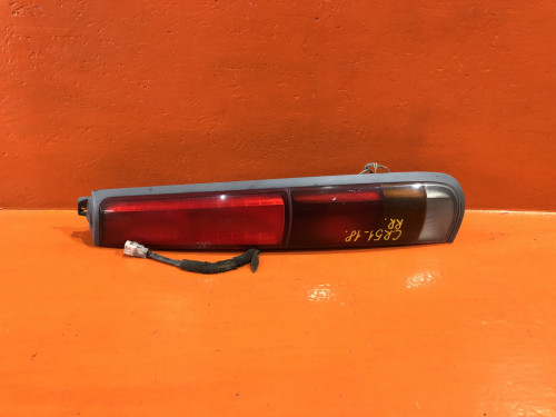 Стоп правый TOYOTA LITE ACE NOAH *R4*/*R5* 81551-28090