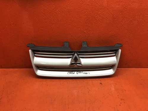 Решетка радиатора MITSUBISHI DION