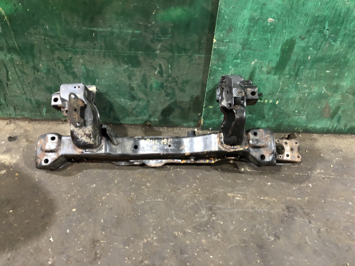 Балка передняя поперечная TOYOTA LITE ACE NOAH *R4*/*R5* 51210-28010