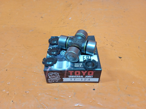 Крестовина кардана TOYOTA CHASER *X9* TT124