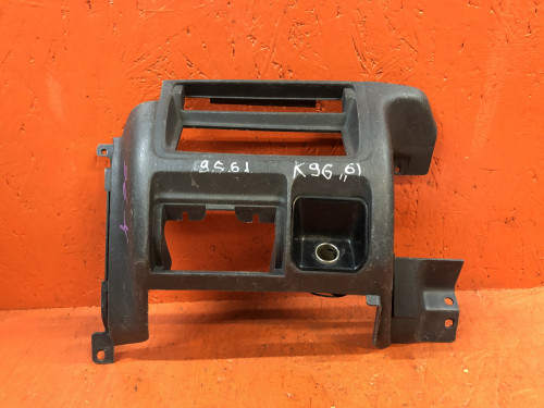 Рамка магнитофона MITSUBISHI CHALLENGER 