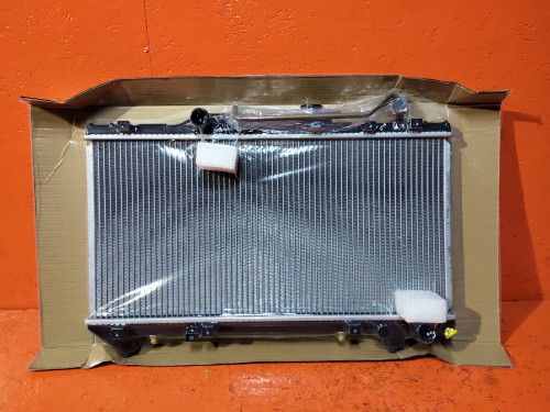 Радиатор двигателя TOYOTA CALDINA *T19* NDT1039