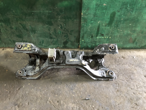 Балка передняя поперечная HONDA INSPIRE/SABER UA4/5 50200-S0K-J00